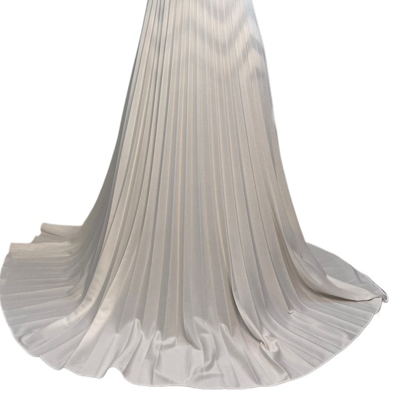 Vintage 1970's Dainty Off the Shoulder Chiffon Pleated Maxi Dress - Picture 6 of 16